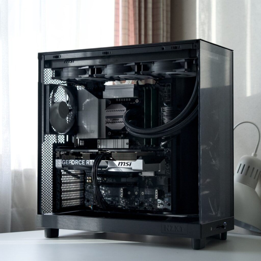 【即納】Core Ultra7 x RTX5070ゲーミングPC